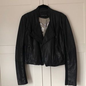Andrew Marc lamb skin leather jacket M like new
